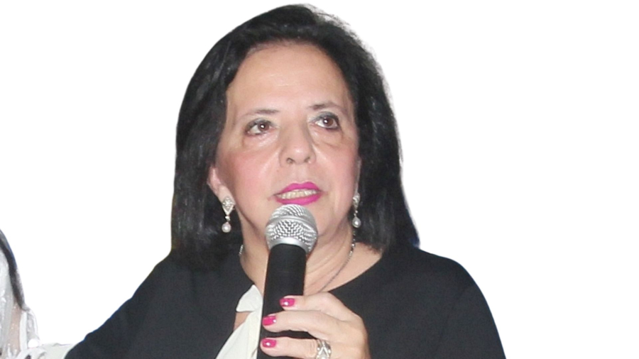 Secretária de Assistência Social de Matinhos, Eunice Viganó Dalmora, confirma a distribuição da Cesta Vida. É a volta do espírito de dignidade e solidariedade em Matinhos.